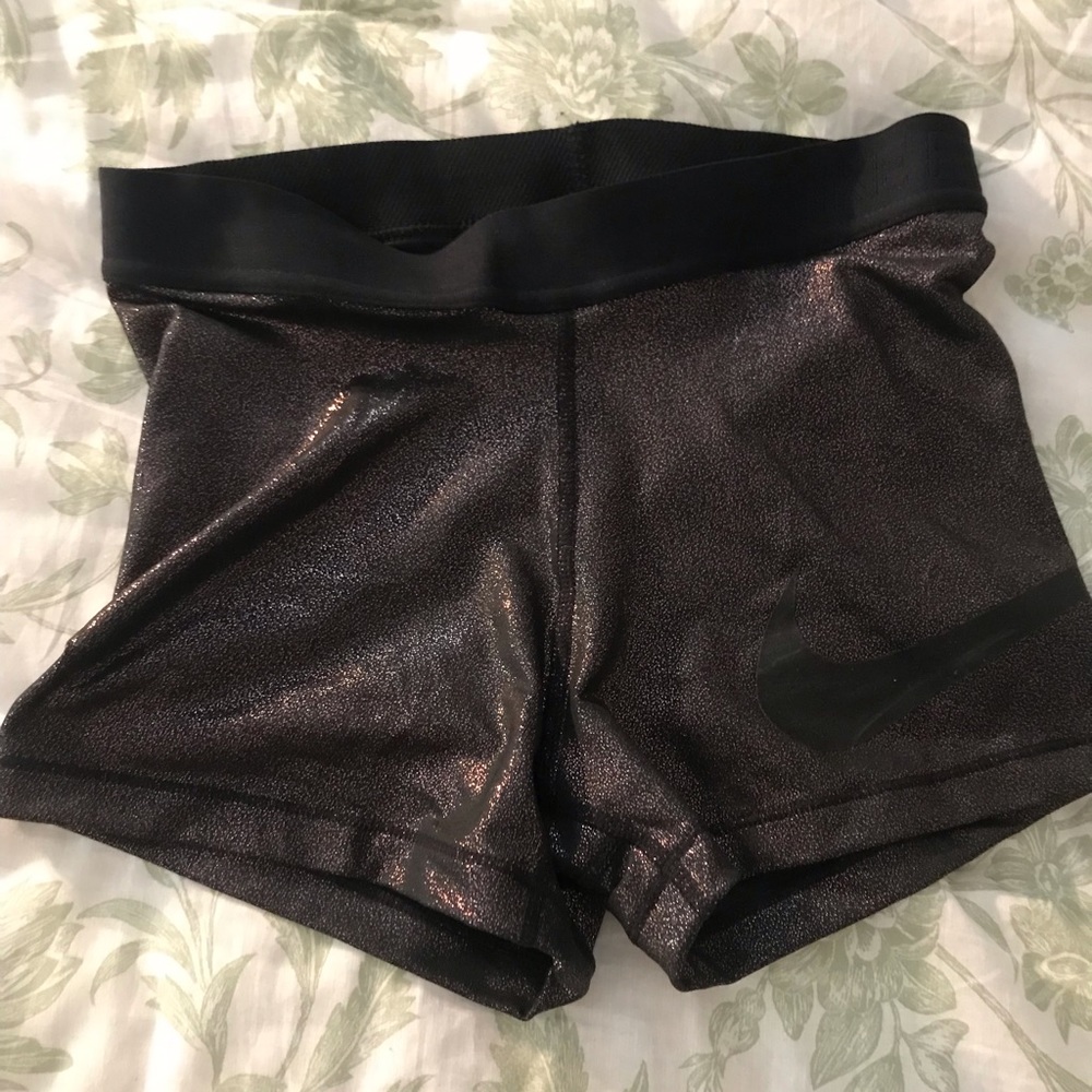 Nike pro shorts BNWT